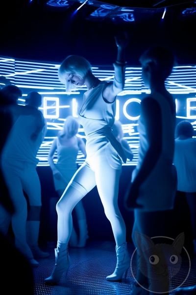 Neon-Nights-Bar-70